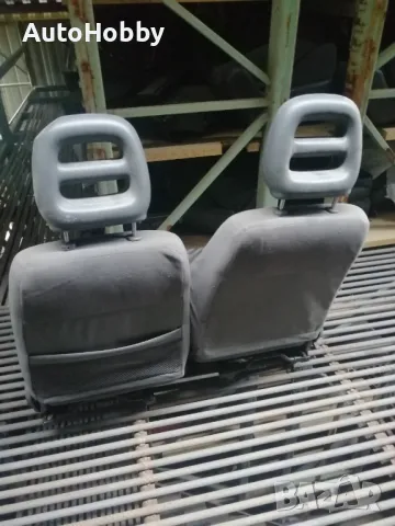 Седалки предни Daihatsu Feroza Дайхацу Фероза Отлични, снимка 4 - Части - 50062589
