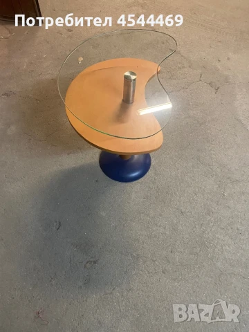 Маса за хол с метална основа у въртящо  се  стъкло, снимка 3 - Маси - 51293632
