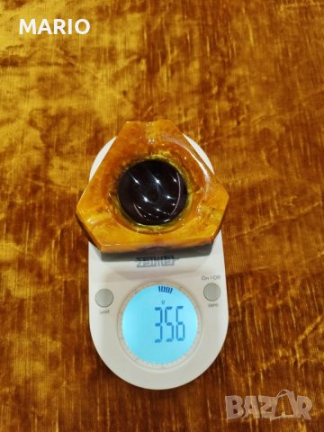 Продавам пепелник 