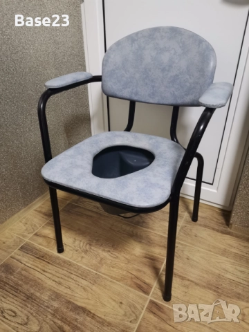 Тоалетен стол