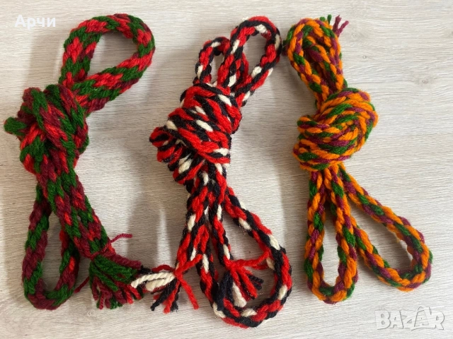 Вълнени ръчно изработени възли /коланчета, снимка 5 - Антикварни и старинни предмети - 53810361