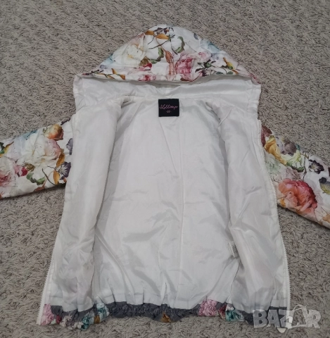 Детско яке, снимка 4 - Детски якета и елеци - 52539482