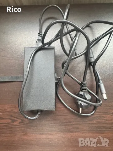 Оригинално Зарядно Dell 130W, снимка 3 - Кабели и адаптери - 49778976