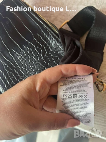 Дамска черна кожена чанта през тялото със златни детайли и два отделни джоба с ципове 🖤🖤🖤, снимка 5 - Чанти - 53771513