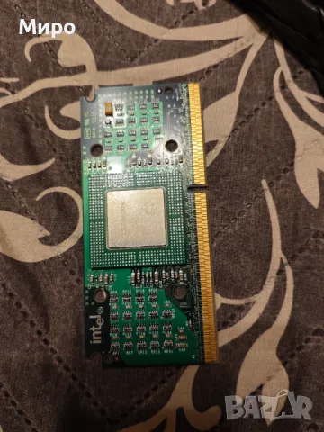 Ретро компютър Slot1, снимка 8 - Работни компютри - 49548901