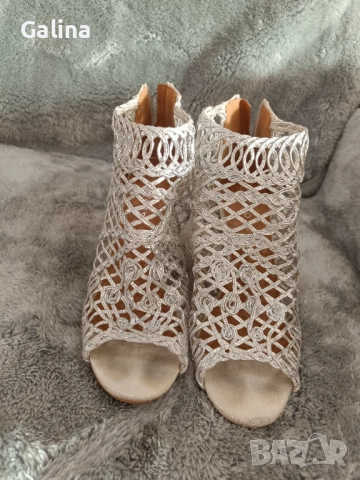 Обувки със ток, снимка 3 - Дамски обувки на ток - 52942345