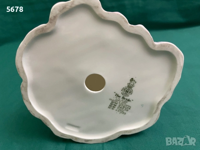 Порцеланова фигурка Royal Doulton, снимка 6 - Колекции - 53540010