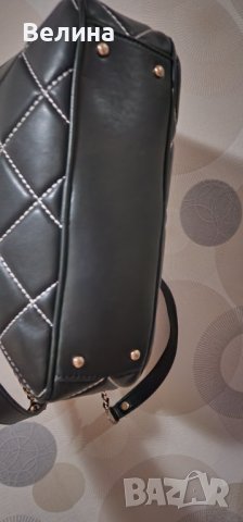 Оригинална чанта guess, снимка 5 - Чанти - 42739015