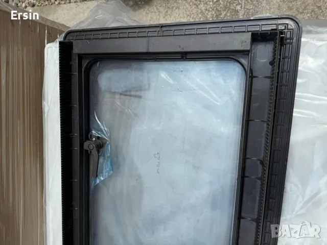 Оригинален прозорец BIRKHOLZ за Кемпер Knaus &Tabbert Монтажен размер 1000х400  (Чисто нов) , снимка 11 - Къмпинг мебели - 48124442