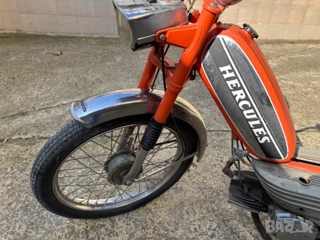 Легенда от 1973 год! Hercules M3 Sachs 504 ,47 cm3, 1,5 PS, 1.1kW, снимка 6 - Мотоциклети и мототехника - 53682081