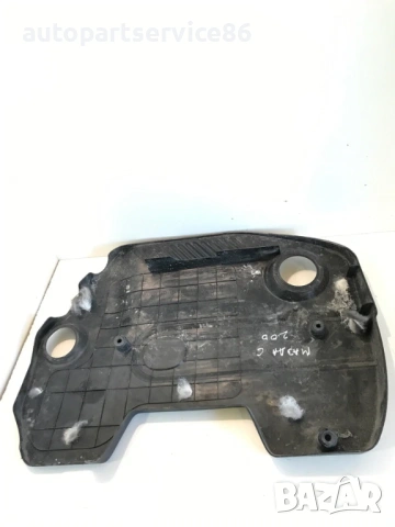 Капак на двигателя за Mazda 6 2.0DI Estate (2005) RF5C10231, снимка 2 - Части - 53713844