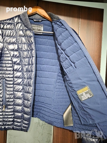 Оригинално дамско яке Guess, размер S, тъмно синьо, снимка 5 - Якета - 53718325