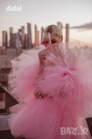 Разкошна рокля с тюл, снимка 3 - Рокли - 44307802