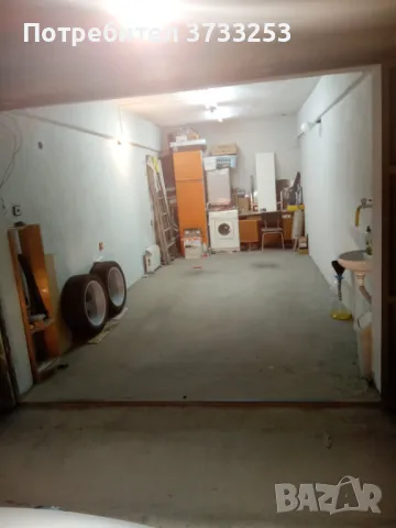 Продавам гараж тухла 20 квадрата с ток и вода., снимка 1