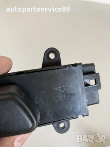 Модул за управление на лявата седалка за Jeep Cherokee 2.8 CRD (2005) 55352782AA, снимка 3 - Части - 53570505