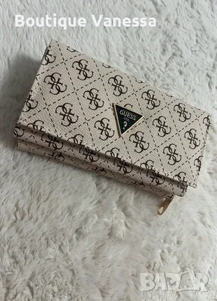 Дамски портмонета Guess , снимка 9 - Портфейли, портмонета - 53685924