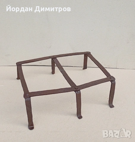 Стара кована пиростия 
