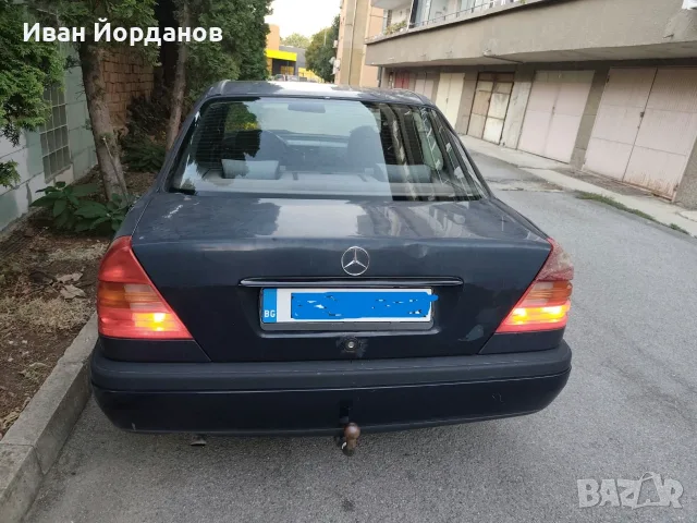 Mercedes-benz C 180, снимка 4 - Автомобили и джипове - 56351060