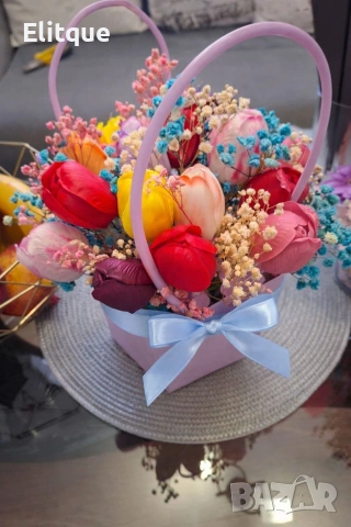 лалета в кошница 