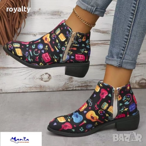 Ефектни дамски обувки с цип , снимка 2 - Маратонки - 52140907