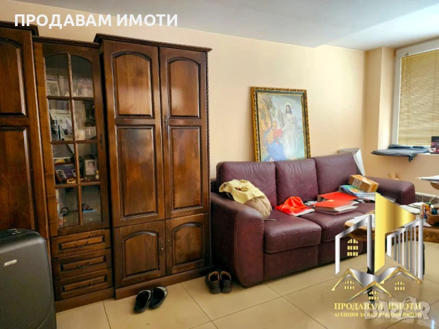 Продавам СКЛАД с офис, рампа, 2 трафа (800кVa) и соларна станция (100кW), снимка 5 - Складове - 51417329