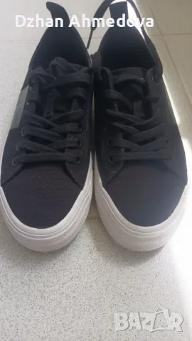 Calvin Klein 38 кецове обувки, снимка 3 - Дамски ежедневни обувки - 50409333