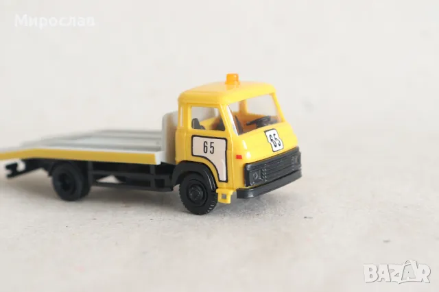 IGRA? H0 1/87 AVIA TRABANT АВИА ТРАБАНТ МОДЕЛ АВТОВОЗ, снимка 3 - Колекции - 49512847