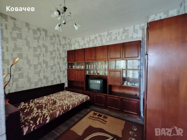 Продавам апартамент в гр. Велико Търново, снимка 7 - Апартаменти - 51876978