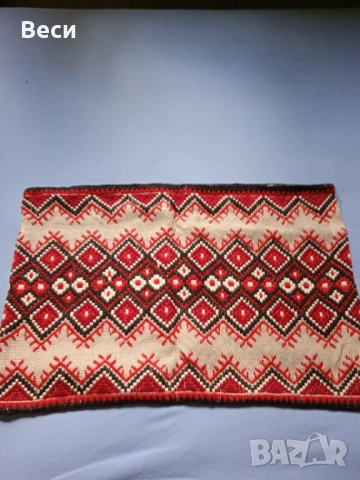 Ръчно бродирани калъфки за декоративни възглавници