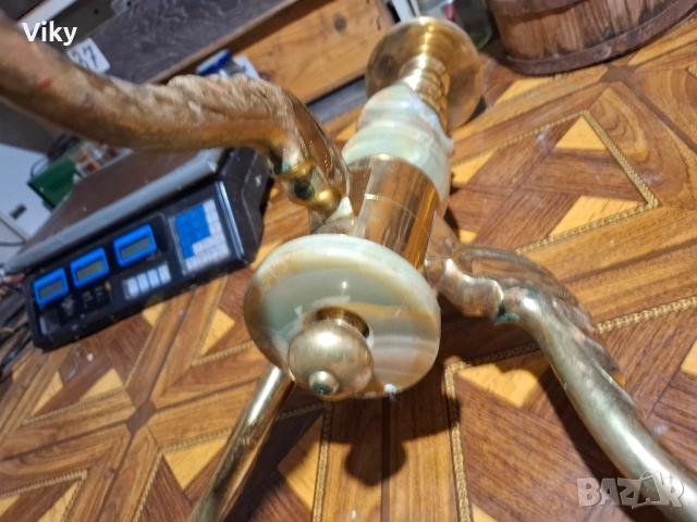 Стара месингова поставка с три крака, снимка 6 - Антикварни и старинни предмети - 51583132