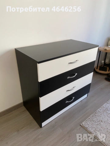 Скрин с четири чекмеджета, снимка 2 - Скринове - 52350617