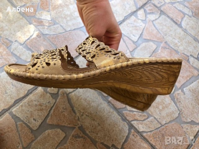 Нови чехли естествена кожа и мемори пяна Comfy Shoes, снимка 8 - Чехли - 41375164