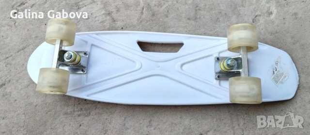 Ролкови кънки и скейборд, снимка 9 - Ролери, кънки - 39820868