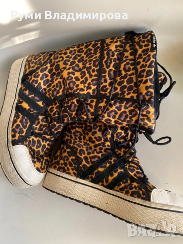 Апрески Adidas N 39 1/2 в тигров принт