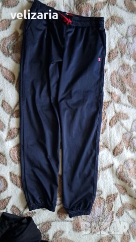 Спортен екип Champion р-р 150/155, снимка 5 - Детски анцузи и суичери - 40503791