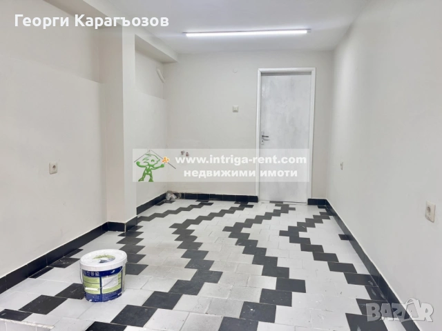 3902. Търговски обект под наем в центъра на град Хасково, близо до ”Лидо”., снимка 3 - Магазини - 53416774