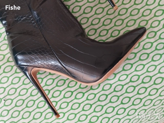 Продавам  красиви дамски ботуши, снимка 5 - Дамски ботуши - 53855114