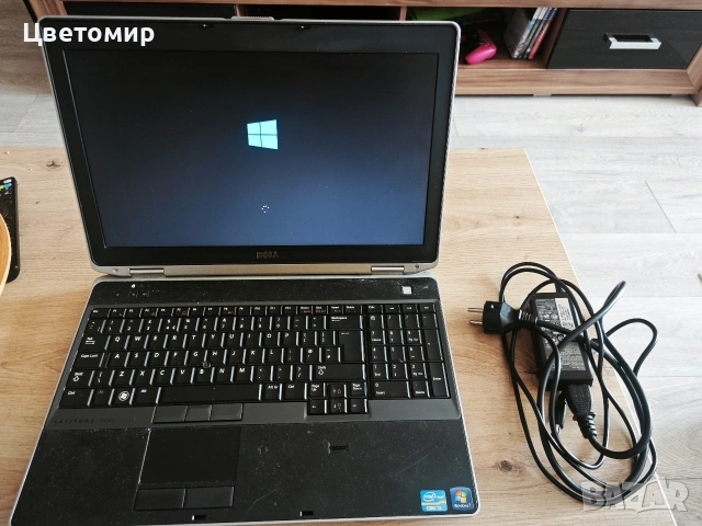 лаптоп Dell Latitude E6430 i3-2350M/4GB/500GB/ 15.6"/ Батерия отлична, снимка 4 - Лаптопи за работа - 53857699