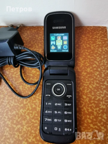 Телефон с копчета Samsung e1190 със оригинално зарядно
