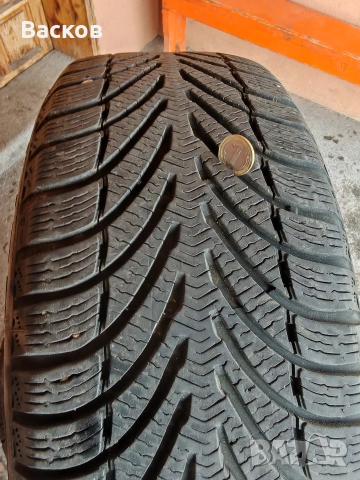 Зимни гуми 225 55 16, снимка 4 - Гуми и джанти - 52918812