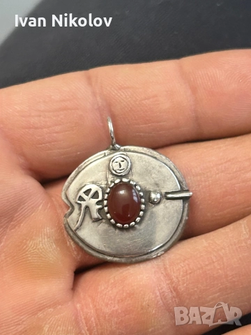 Сребърна Висулка с карнеол, кехлибар арт дело