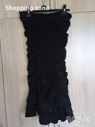 Къса черна рокля без презрамки с брокат, снимка 1 - Рокли - 40510447