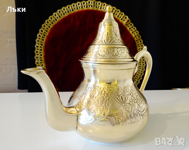 Антикварен бронзов чайник,релеф,орнаменти, снимка 4 - Антикварни и старинни предмети - 36251763