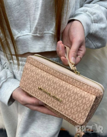 портмонета Michael kors , снимка 7 - Портфейли, портмонета - 51321023