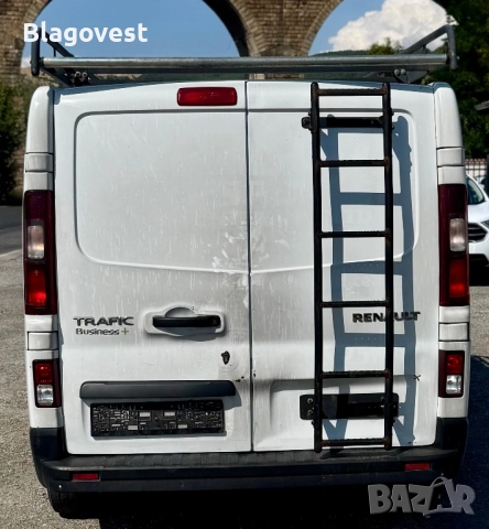 Renault Trafic 1.6dci120hp НА ЧАСТИ, снимка 4 - Бусове и автобуси - 51660336