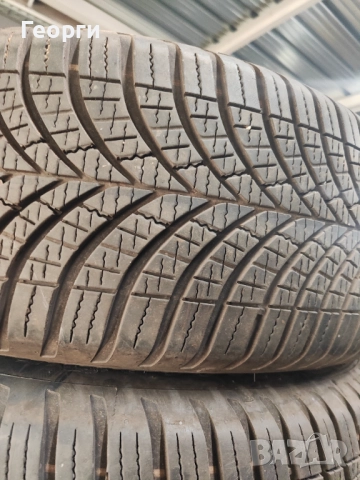 2бр. зимни гуми 205/55/17 Goodyear