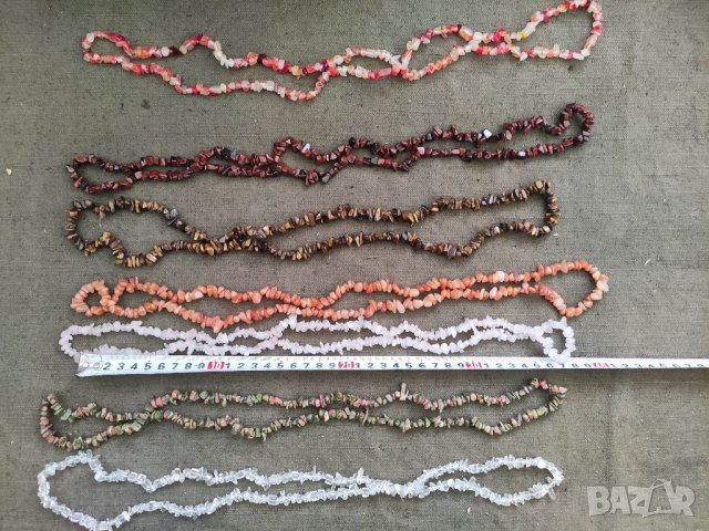 Продавам гердани от камъни, снимка 4 - Колиета, медальони, синджири - 35738251