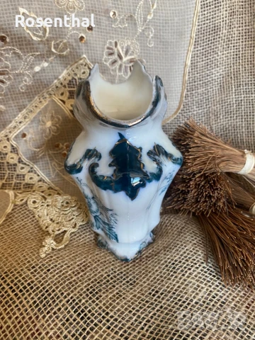 Малка викторианска ваза , снимка 2 - Вази - 51011486