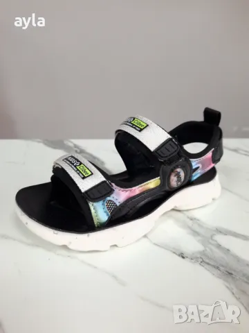 Детски сандали, снимка 1