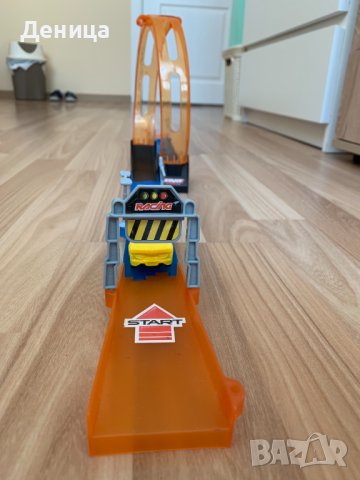 Писта с лупинг и 1 количка, снимка 5 - Коли, камиони, мотори, писти - 41982542